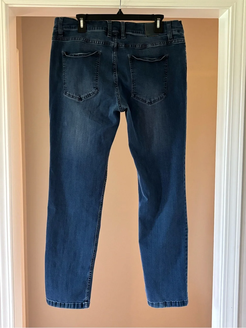 Mugsy Men's Slim Straight 36x30 Jeans in Dark Blue Wash